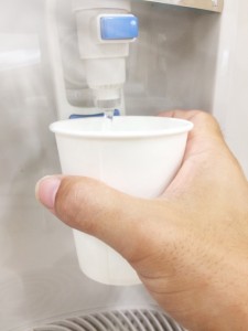 ウォーターサーバーの料金等を比較したら安いのは?天然水、RO水別!厳選12社14種! ウォーターサーバーの料金等を比較したら安いのは?天然水、RO水別!厳選12社14種!